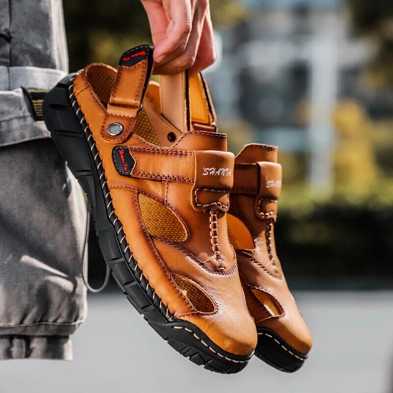 New Summer Genuine Leather Men's Sandals Casual Outdoor Beach Sandals High Quality Men shoes Classic Roman Slippers Size