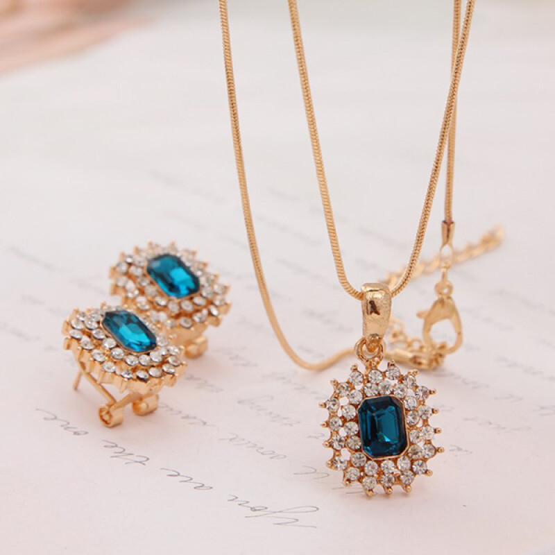 Hesiod Women Austrian Crystal Luxury Alloy Rhinestone Jewelry Sets Necklace Earrings sets.