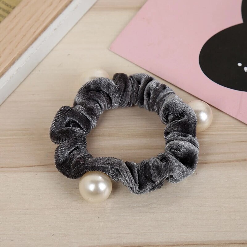 Women New arrival Velvet pearl Elastic Hair Ropes Scrunchies Girls' No Crease Hair Ties Women Hair Accessories